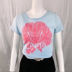 🦩2/$25 MAKIA / Fan Tee - New with Tag - Size XS